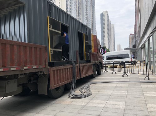 日喀则低温环境下，柴油发电机组电池充满电的具体时间受哪些因素影响？